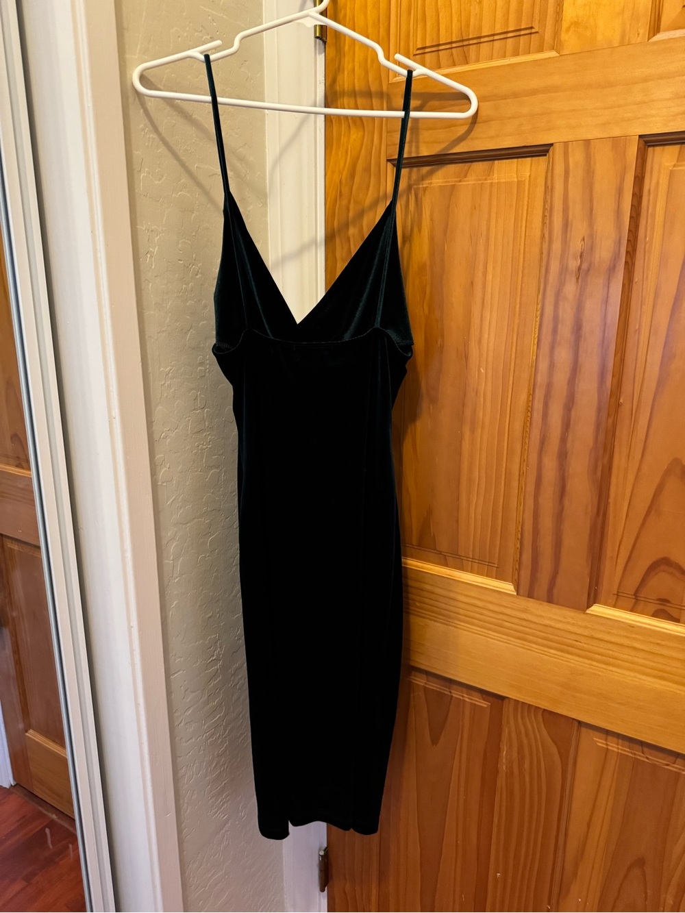 Lulu's Forest Green Velvet Midi Slip Dress with Spaghetti Straps